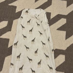 Kyte BABY 1.0 TOG 6-18 month sleep sack with giraffe print